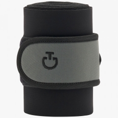 FLEECE AND ELASTIC BANDAGEES