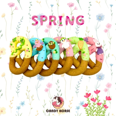 PRETZELS WITH ICING